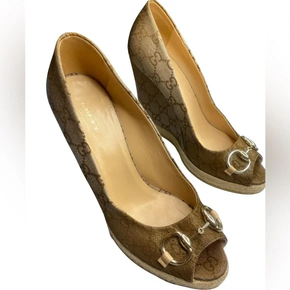 Gucci GG Canvas Charlotte Horsebit Wedge Espadrille Peep Toe Pumps  Size EU 39 - Picture 3 of 11